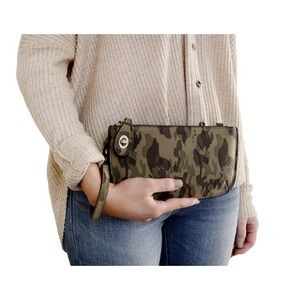 Joy Susan Women Camo Mini Crossbody Wrislet Clutch L8098-14 NEW